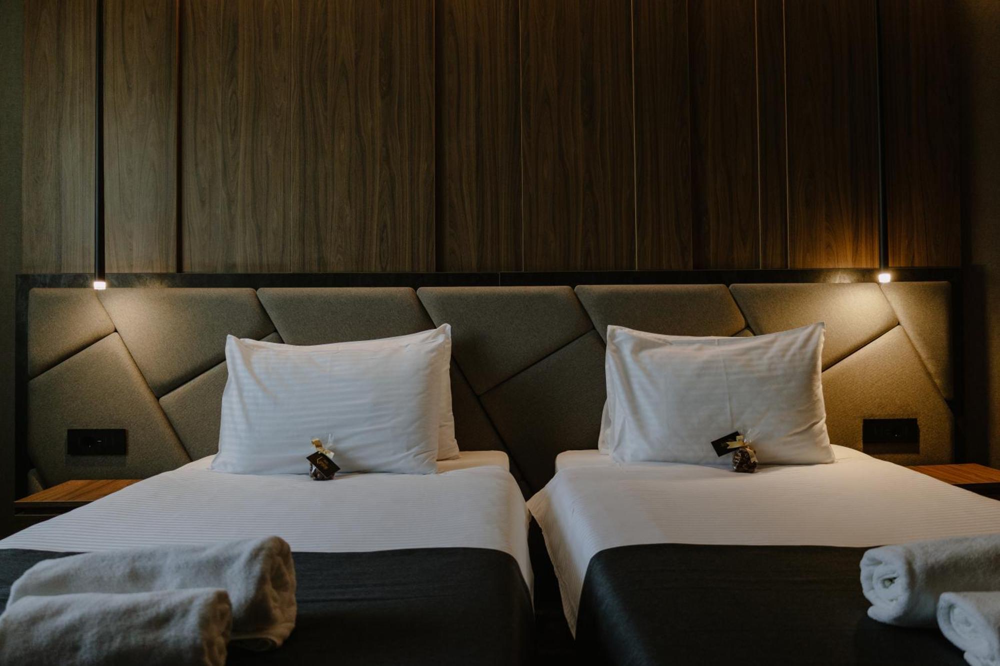 Lumiere Hotel Belgrade Room photo